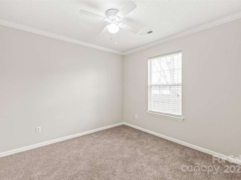 11404 Larix Drive, Charlotte, NC 28273.  MLS# CAR4233531, YatesRealty ID 9707. 