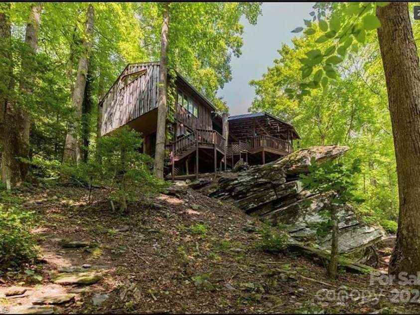1612 Fall Creek Road, Purlear, NC 28665.  MLS# CAR4277350, YatesRealty ID 9709. 
