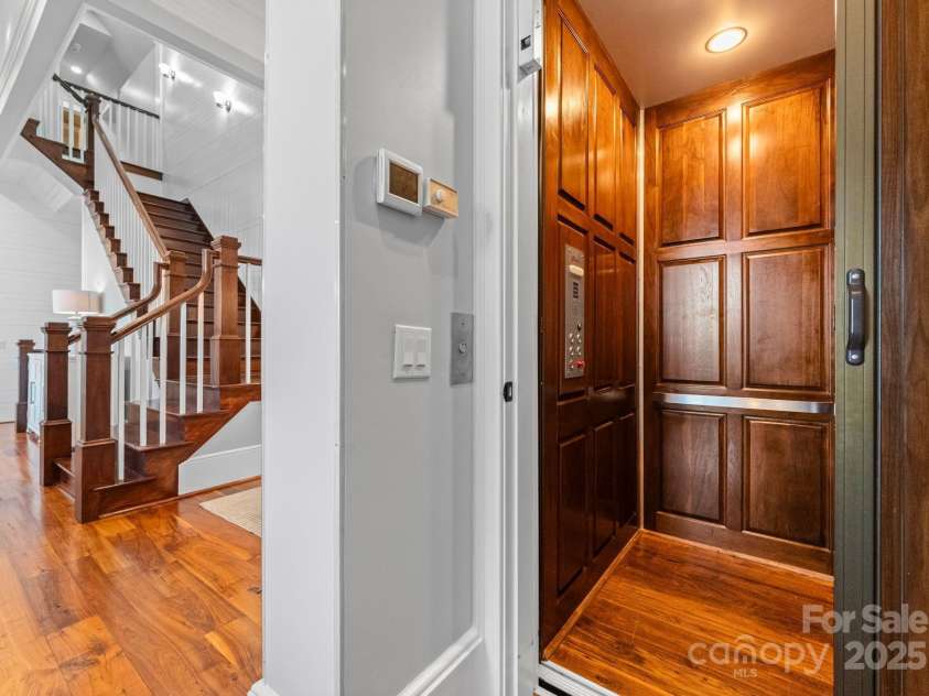 16921 Jetton Road, Cornelius, NC 28031.  MLS# CAR4191237, YatesRealty ID 971. Elevator to all levels.