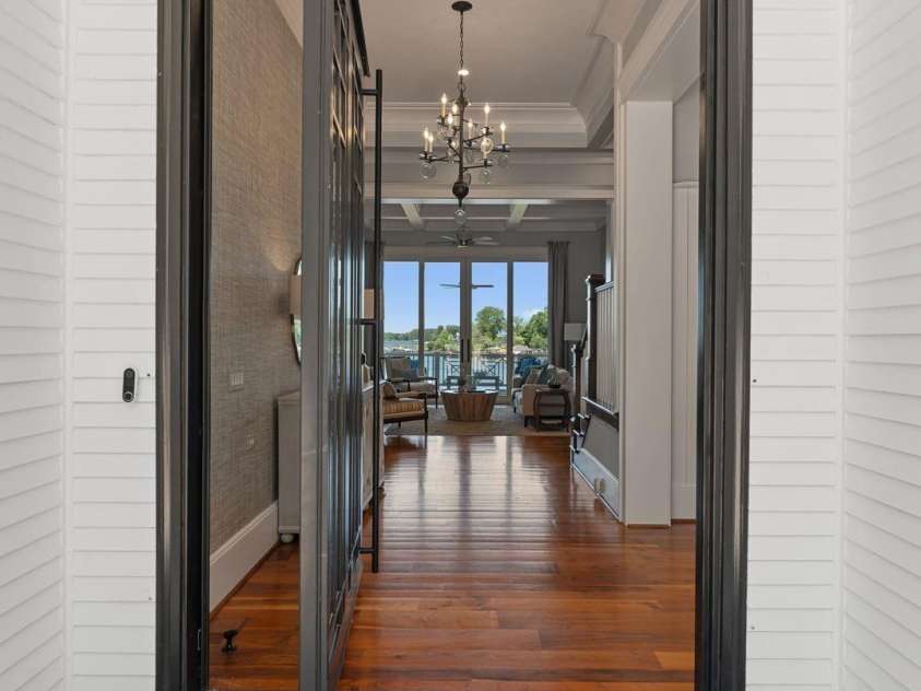 16921 Jetton Road, Cornelius, NC 28031.  MLS# CAR4191237, YatesRealty ID 971. Gracious entry