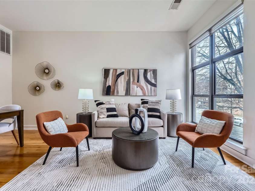 716 Alexander Street, Charlotte, NC 28202.  MLS# CAR4218300, YatesRealty ID 9710. 