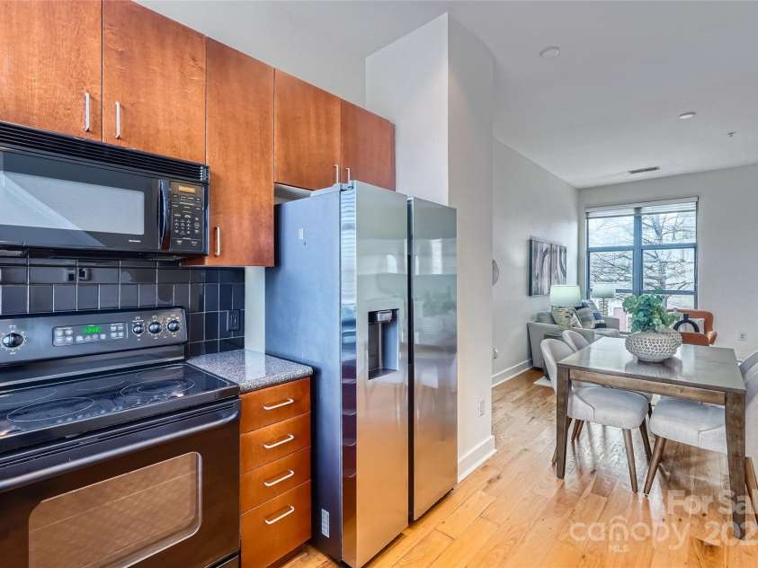 716 Alexander Street, Charlotte, NC 28202.  MLS# CAR4218300, YatesRealty ID 9710. 