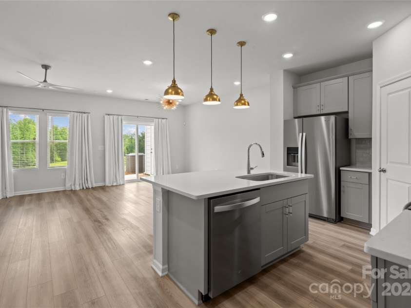 3850 County Down Avenue, Kannapolis, NC 28081.  MLS# CAR4147678, YatesRealty ID 9711. Kitchen with island