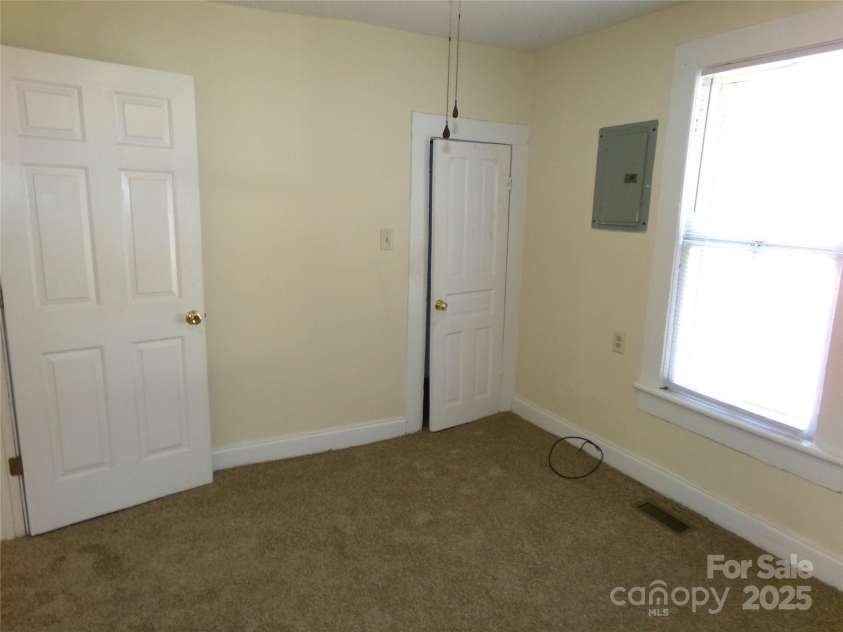 923 Efird Street, Albemarle, NC 28001.  MLS# CAR4325322, YatesRealty ID 9711. 