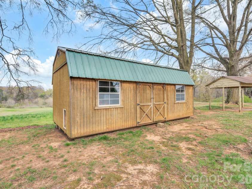 1524 Old Lawyers Road, Marshville, NC 28103.  MLS# CAR4353732, YatesRealty ID 9712. 