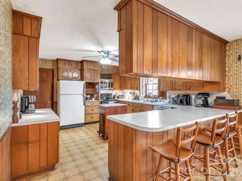1524 Old Lawyers Road, Marshville, NC 28103.  MLS# CAR4353732, YatesRealty ID 9712. 