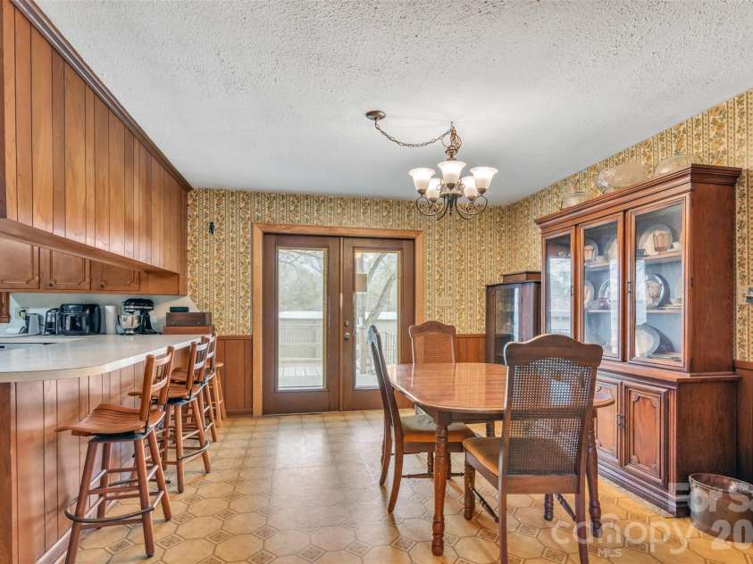 1524 Old Lawyers Road, Marshville, NC 28103.  MLS# CAR4353732, YatesRealty ID 9712. 