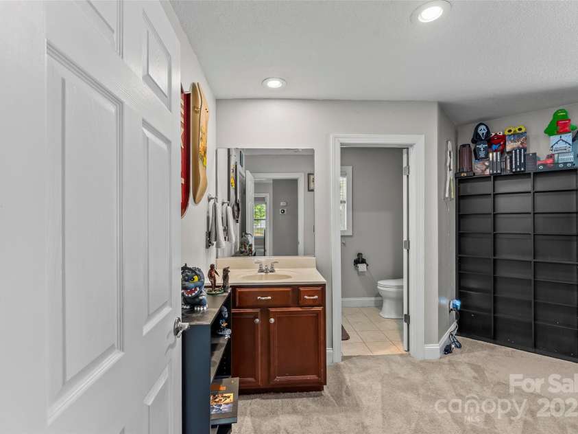 31 Helen Holcombe Way, Candler, NC 28715.  MLS# CAR4230409, YatesRealty ID 9712. En suite Bedroom 4