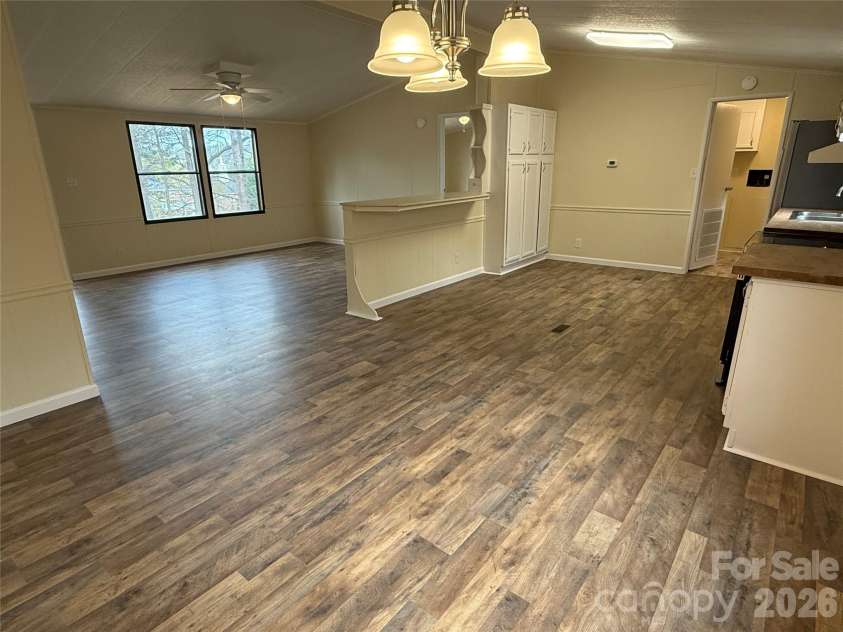 7686 Shoupes Grove Church Road, Hickory, NC 28602.  MLS# CAR4367978, YatesRealty ID 9713. 
