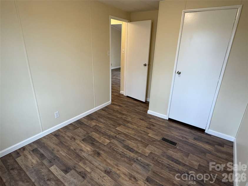 7686 Shoupes Grove Church Road, Hickory, NC 28602.  MLS# CAR4367978, YatesRealty ID 9713. 