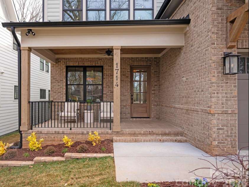 1714 Seifert Circle, Charlotte, NC 28205.  MLS# CAR4351054, YatesRealty ID 9714. 