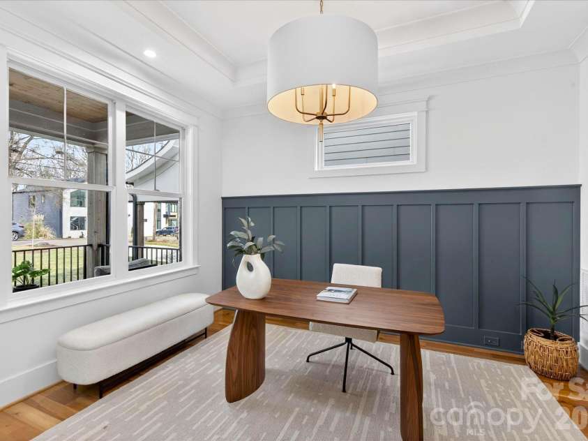 1714 Seifert Circle, Charlotte, NC 28205.  MLS# CAR4351054, YatesRealty ID 9714. Office