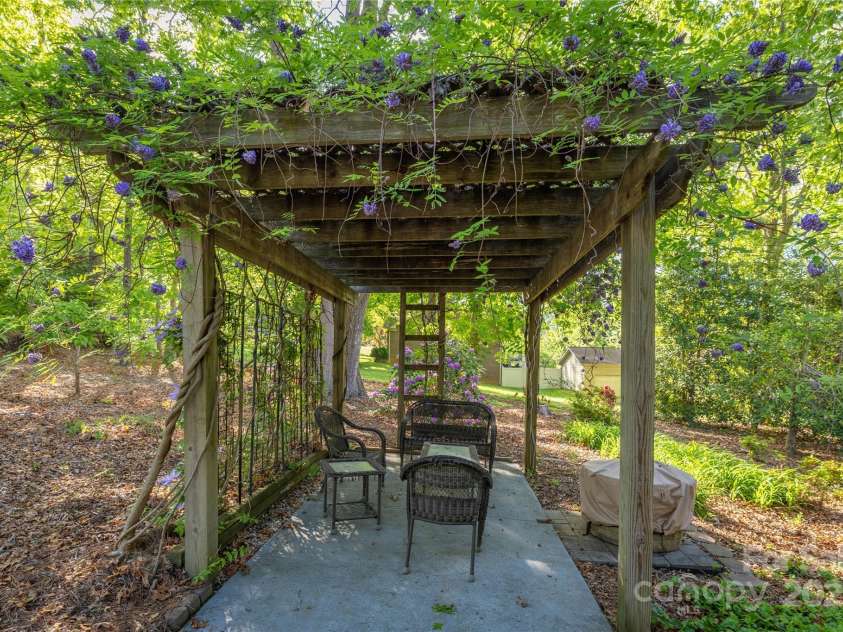 2894 Brookridge Drive, Valdese, NC 28690.  MLS# CAR4252042, YatesRealty ID 9714. 