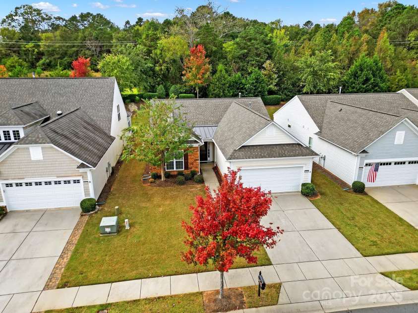 20195 Dovekie Lane, Fort Mill, SC 29707.  MLS# CAR4192123, YatesRealty ID 9715. 