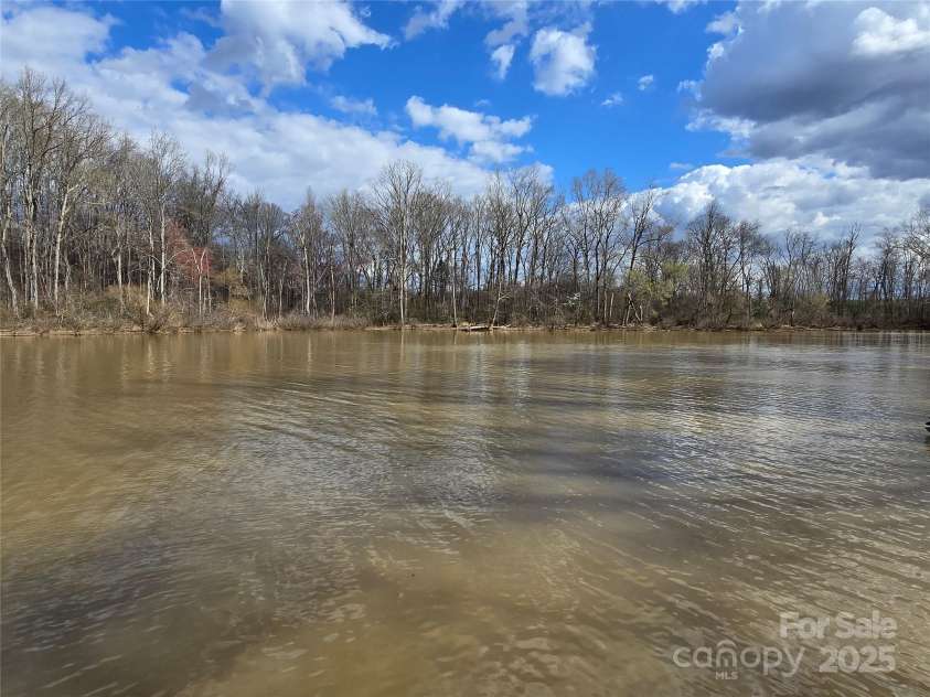 146 Riverview Boulevard, Lexington, NC 27292.  MLS# CAR4234839, YatesRealty ID 9716. 