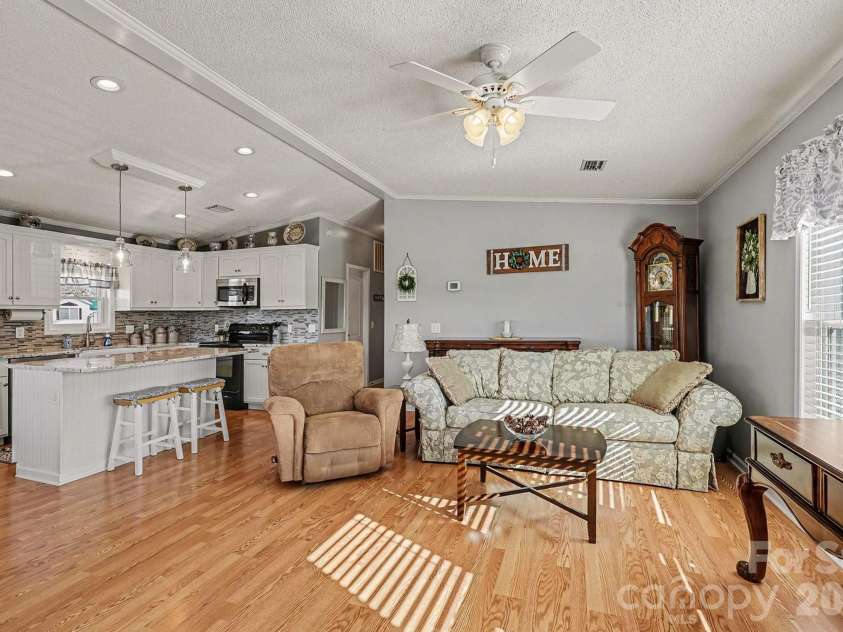 103 Oriole Road, New London, NC 28127.  MLS# CAR4335932, YatesRealty ID 972. 