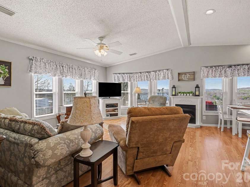 103 Oriole Road, New London, NC 28127.  MLS# CAR4335932, YatesRealty ID 972. 