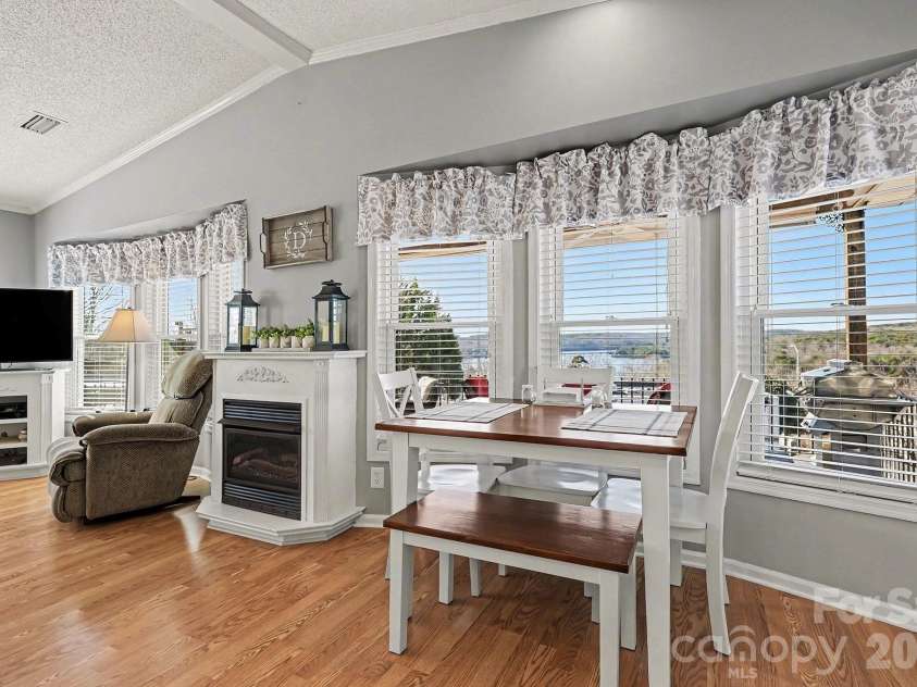 103 Oriole Road, New London, NC 28127.  MLS# CAR4335932, YatesRealty ID 972. 