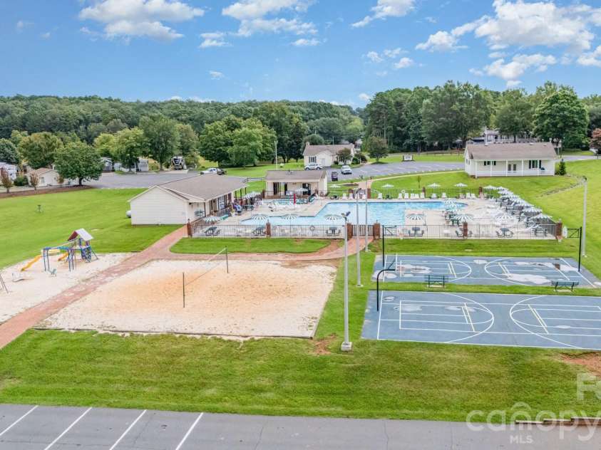 103 Oriole Road, New London, NC 28127.  MLS# CAR4335932, YatesRealty ID 972. Sport courts 