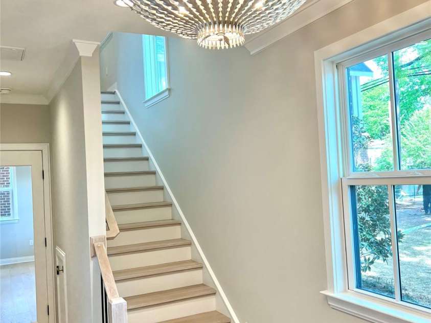 3100 Selwyn Avenue, Charlotte, NC 28209.  MLS# CAR4130767, YatesRealty ID 972. Photos from a completed home in Selwyn Walk.  Note subject is a different floor plan, added for illustrative purposes
