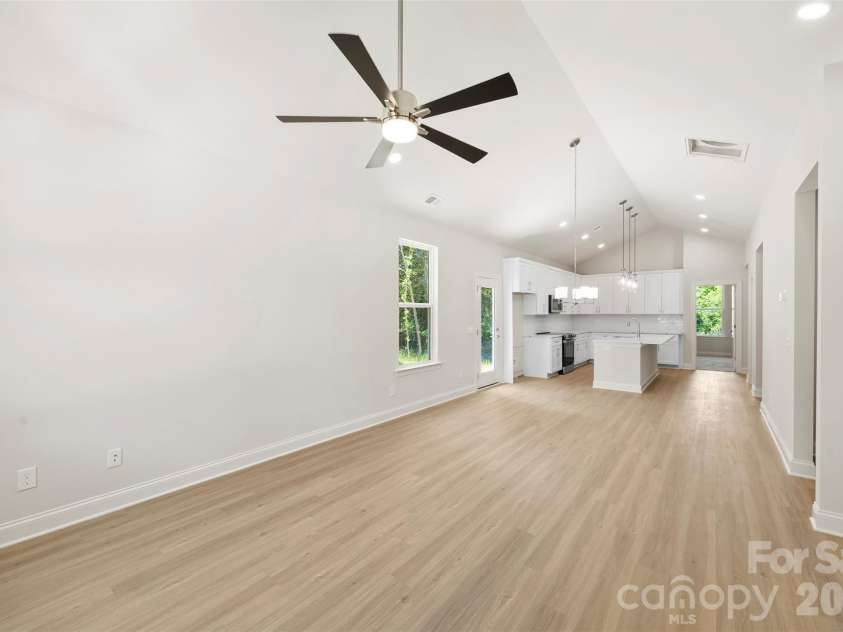 128 Slate Drive, Statesville, NC 28625.  MLS# CAR4381301, YatesRealty ID 9720. 