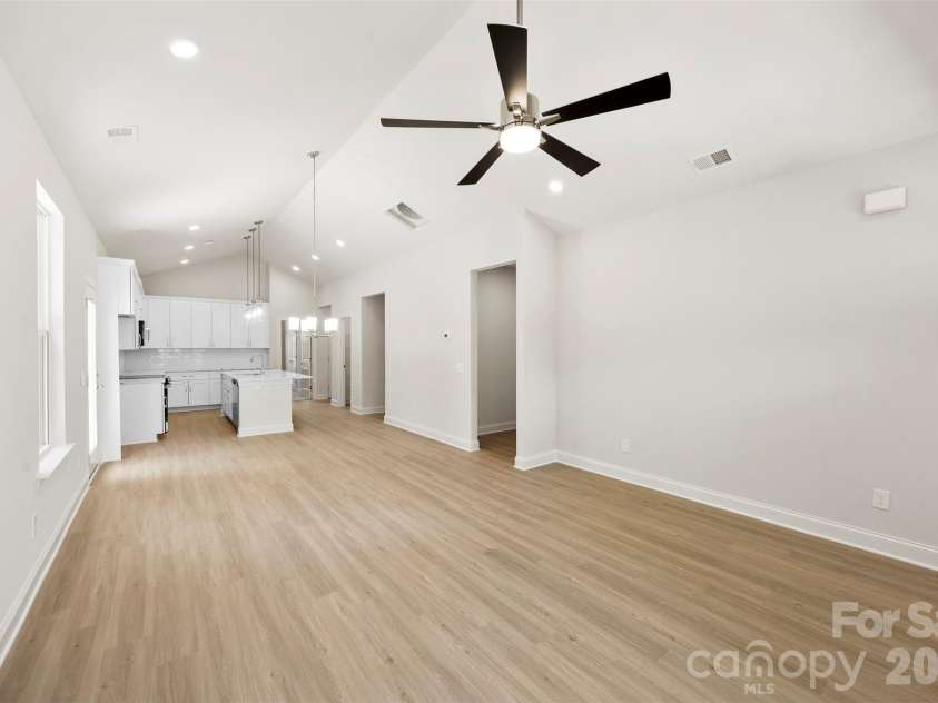 128 Slate Drive, Statesville, NC 28625.  MLS# CAR4381301, YatesRealty ID 9720. 