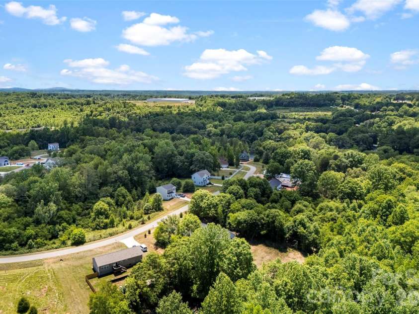 128 Slate Drive, Statesville, NC 28625.  MLS# CAR4381301, YatesRealty ID 9720. 