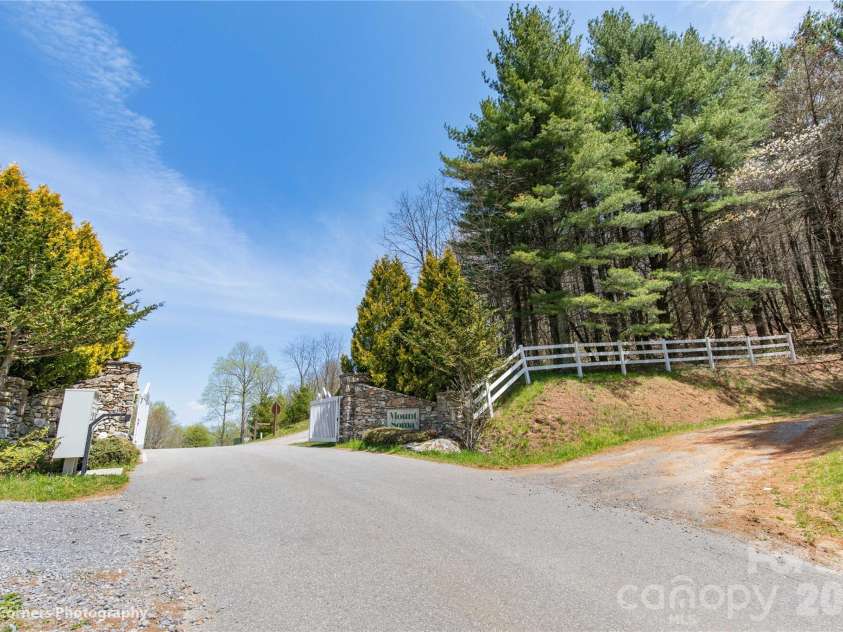 14 Lila Lane, Clyde, NC 28721.  MLS# CAR4355862, YatesRealty ID 9721. Community Entrance