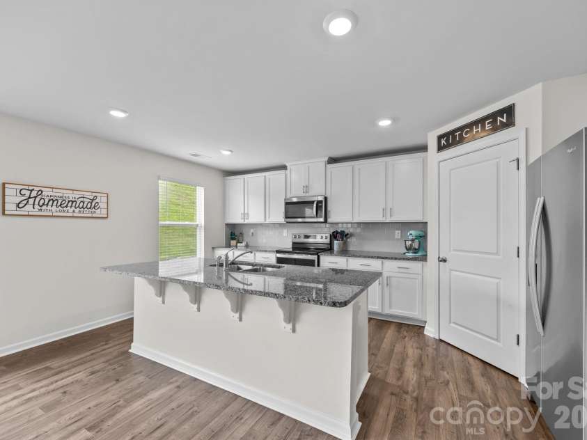 183 Marathon Lane, Candler, NC 28715.  MLS# CAR4354183, YatesRealty ID 9723. 
