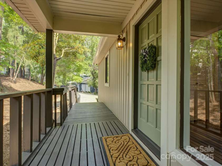 1114 Palmyra Drive, Tega Cay, SC 29708.  MLS# CAR4249684, YatesRealty ID 9724. 
