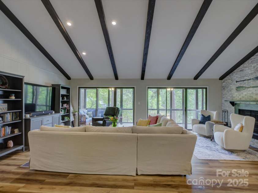 1114 Palmyra Drive, Tega Cay, SC 29708.  MLS# CAR4249684, YatesRealty ID 9724. 