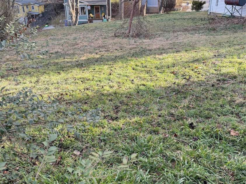 90 & 96 Tremont Street, Asheville, NC 28806.  MLS# CAR4346734, YatesRealty ID 9724. 
