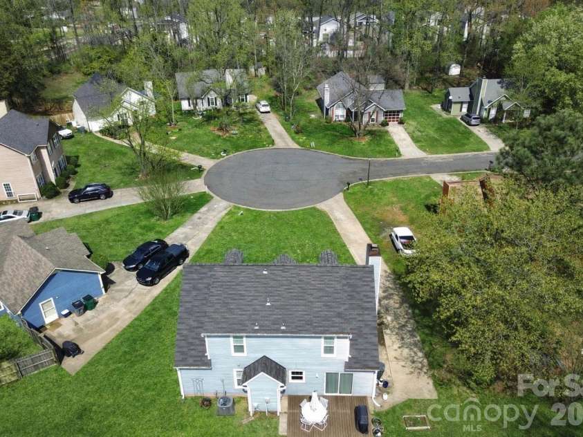 6104 Sunbridge Court, Charlotte, NC 28269.  MLS# CAR4354225, YatesRealty ID 9725. 