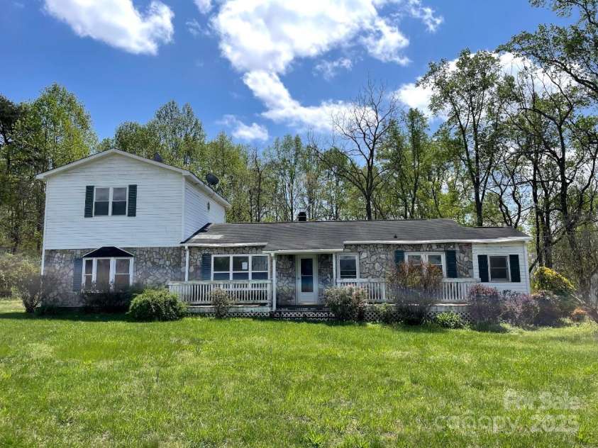 1088 Ramie Mitchell Road, Hiddenite, NC 28636.  MLS# CAR4251666, YatesRealty ID 9726. 