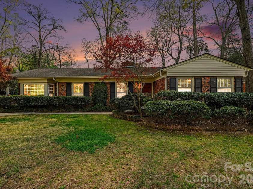 370 Summit Court, Concord, NC 28025.  MLS# CAR4360834, YatesRealty ID 9726. Timeless Charm!