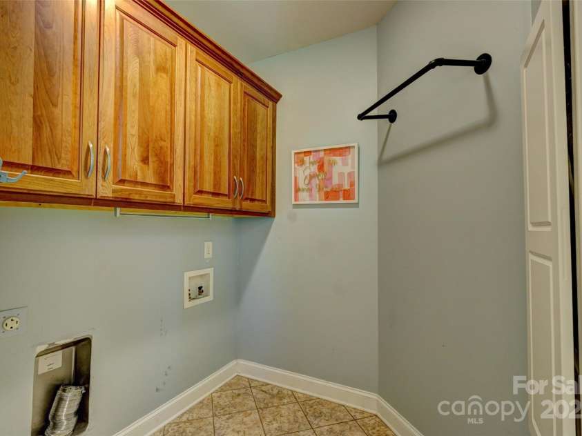 138 Victoria Park Drive, Shelby, NC 28150.  MLS# CAR4247164, YatesRealty ID 9727. 