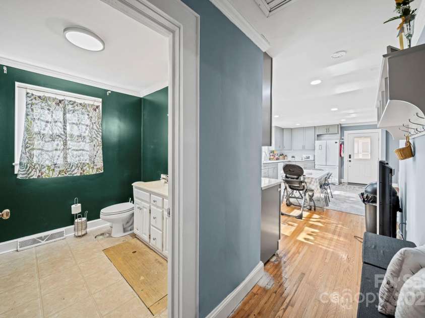 7670 NC Hwy 73 Highway, Mount Pleasant, NC 28124.  MLS# CAR4331448, YatesRealty ID 9727. Bathroom/Hallway