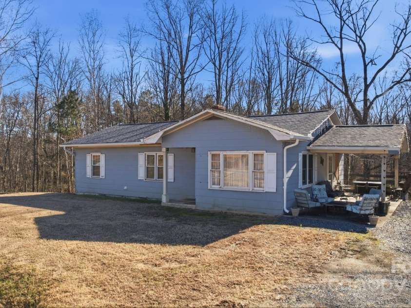 7670 NC Hwy 73 Highway, Mount Pleasant, NC 28124.  MLS# CAR4331448, YatesRealty ID 9727. Exterior Front 