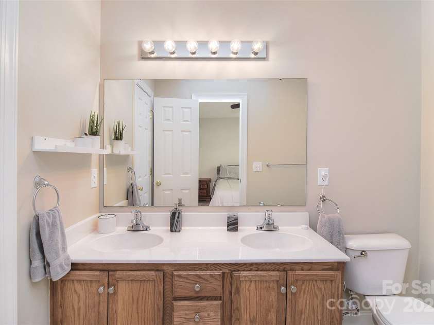 139 High Ridge Road, Mooresville, NC 28117.  MLS# CAR4247640, YatesRealty ID 9729. 