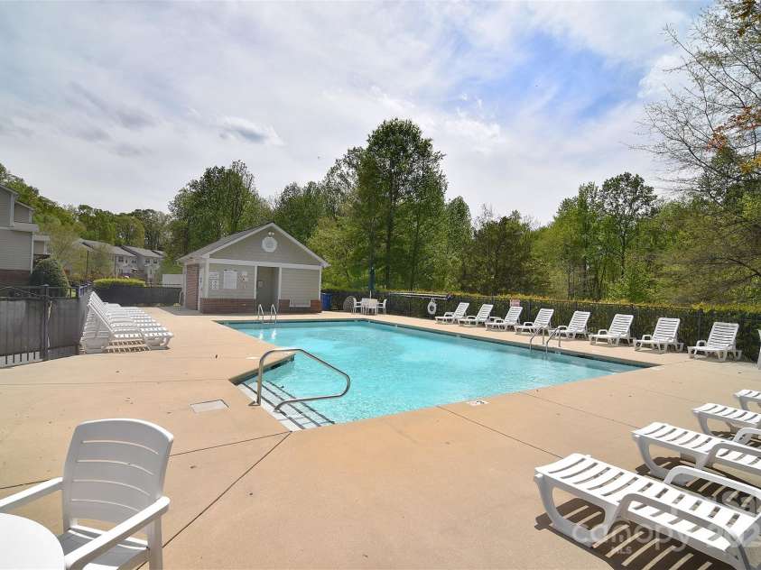 139 High Ridge Road, Mooresville, NC 28117.  MLS# CAR4247640, YatesRealty ID 9729. 