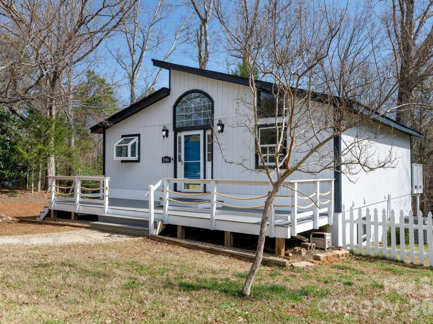 3106 Point Clear Drive, Tega Cay, SC 29708.  MLS# CAR4355831, YatesRealty ID 9729. 