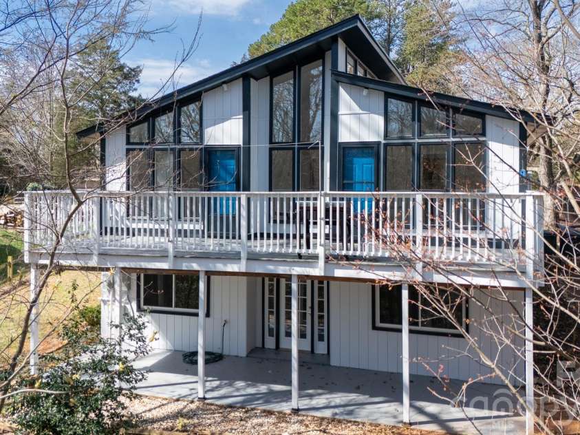 3106 Point Clear Drive, Tega Cay, SC 29708.  MLS# CAR4355831, YatesRealty ID 9729. 