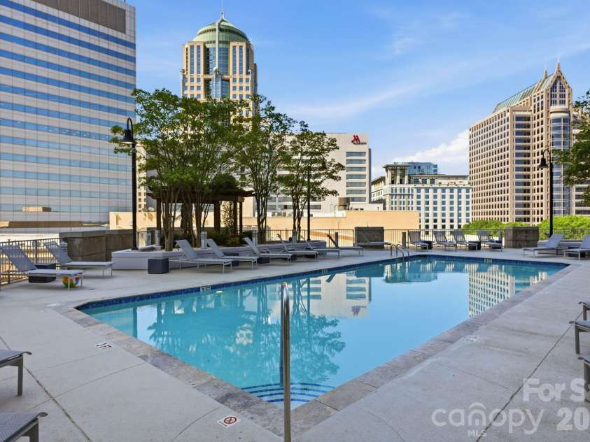 210 N Church Street, Charlotte, NC 28202.  MLS# CAR4414800, YatesRealty ID 973. 