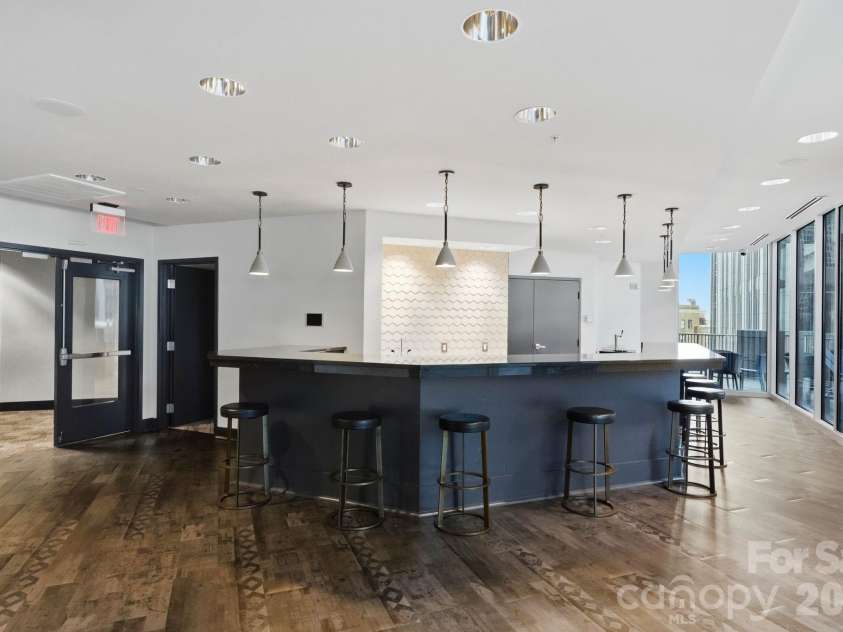 210 N Church Street, Charlotte, NC 28202.  MLS# CAR4414800, YatesRealty ID 973. 