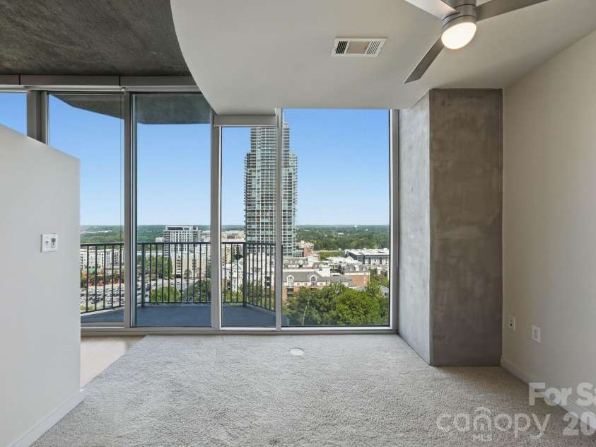 210 N Church Street, Charlotte, NC 28202.  MLS# CAR4414800, YatesRealty ID 973. 