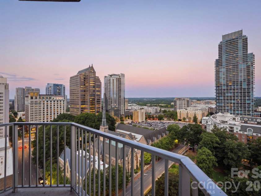 210 N Church Street, Charlotte, NC 28202.  MLS# CAR4414800, YatesRealty ID 973. 