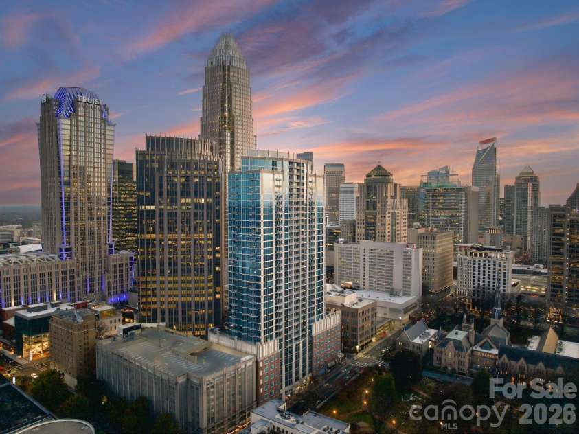210 N Church Street, Charlotte, NC 28202.  MLS# CAR4414800, YatesRealty ID 973. 