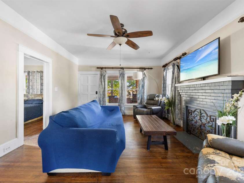 604 Pearl Avenue, Kannapolis, NC 28083.  MLS# CAR4220953, YatesRealty ID 973. 