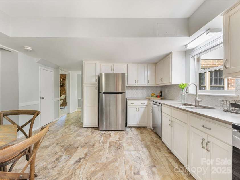 1325 Rock Point Road, Charlotte, NC 28270.  MLS# CAR4252275, YatesRealty ID 9730. 