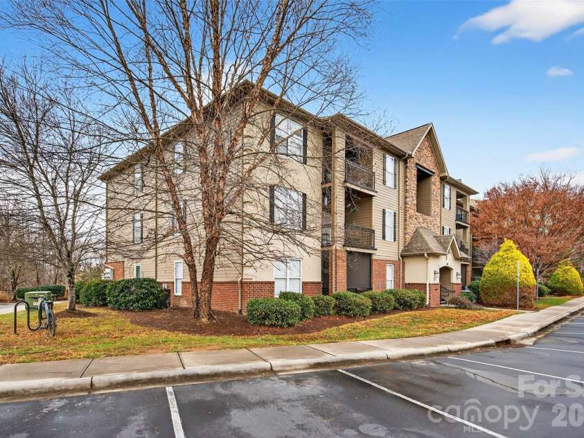 202 Brickton Village Circle, Fletcher, NC 28732.  MLS# CAR4389667, YatesRealty ID 9732. 
